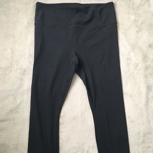 Athleta Crop Black Leggings size L